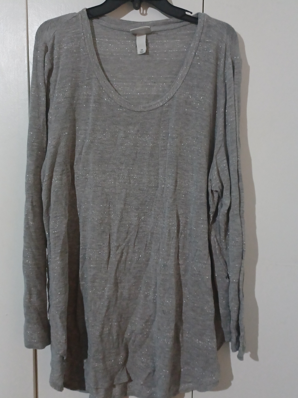 Ava & Viv Silver Sparkle Long Sleeve Knit Top